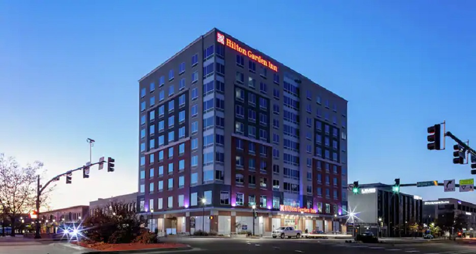 Hilton Garden Inn Colorado Springs Exterior